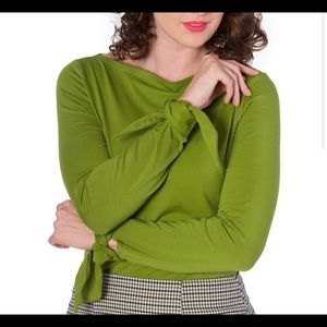Green L/S with wrist ties